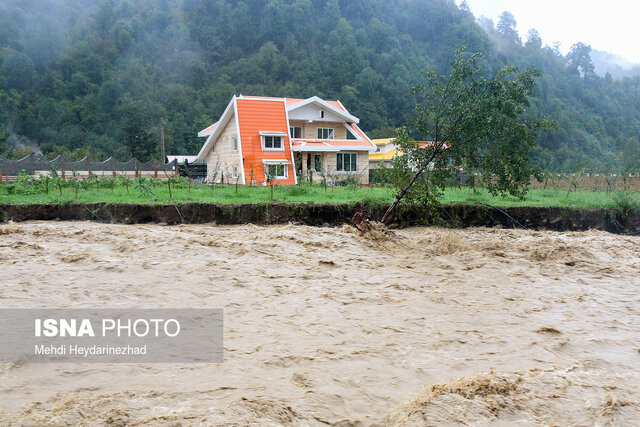 فرمانداران گیلان در آماده باش هستند/ احتمال بارش ۸۰ تا ۱۰۰ میلیمتری