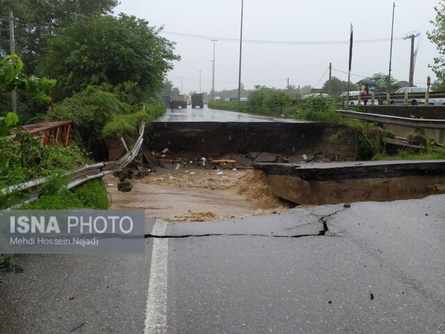 آبگرفتگی شدید در بازار ساحلی آستارا + تصاویر