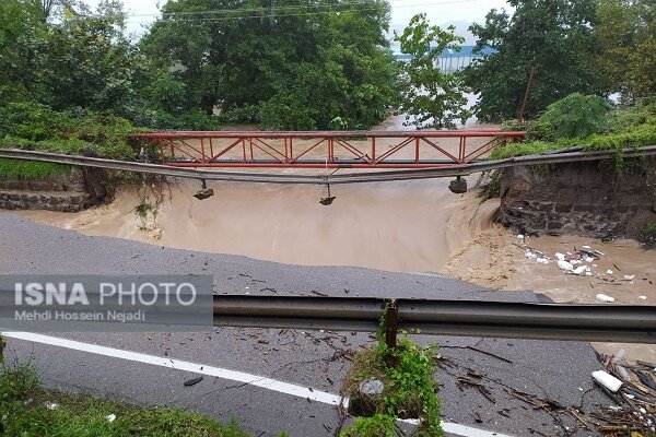 فاز "ال نینو" بر روی گیلان در حال شکل گیری است/ کمک رسانی ۱۲ گروه امدادی در آستارا