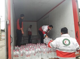 ارسال دومین محموله آب معدنی شهرستان تالش به مناطق سیل زده شهرستان آستارا