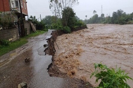 عکس تزیینی است مسدودشدن محور فاریاب - کهنوج در اثر بارش های اخیر/محور فاریاب - گلاشکرد جایگزین برای تردد