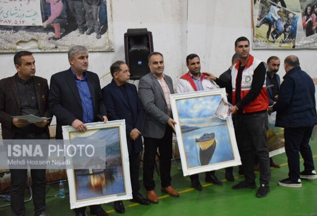 مصاف هنرمندان شهرستان های آستارا و تالش به نفع سیل‌زدگان + تصاویر