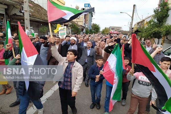 مردم آستارا در حمایت از مردم فلسطین ندای «مرگ بر اسرائیل» سر دادند + تصاویر