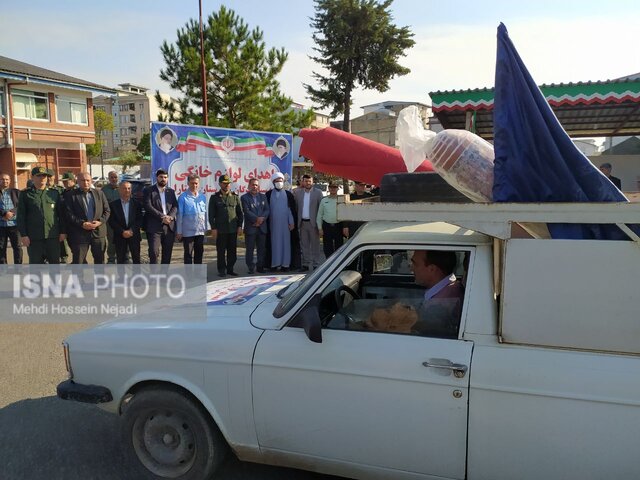 اهدای لوازم خانگی و اقلام حمایتی به سیلزدگان شهرستان مرزی آستارا + تصاویر