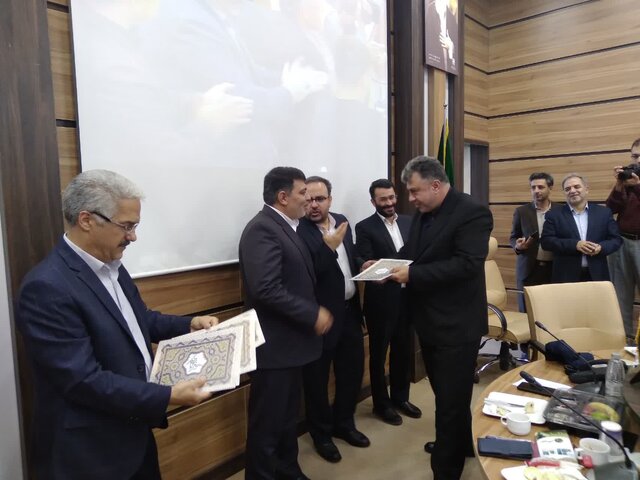 شیلات گیلان به عنوان مدیریت نمونه توسعه تولید ماهیان خاویاری انتخاب شد