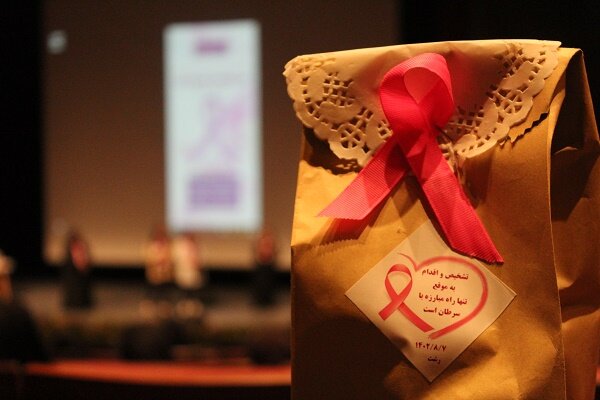 مشاوران امور بانوان دستگاه ها غربالگری سرطان زنان شاغل را پیگیری کنند