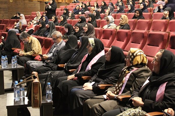 مشاوران امور بانوان دستگاه ها غربالگری سرطان زنان شاغل را پیگیری کنند