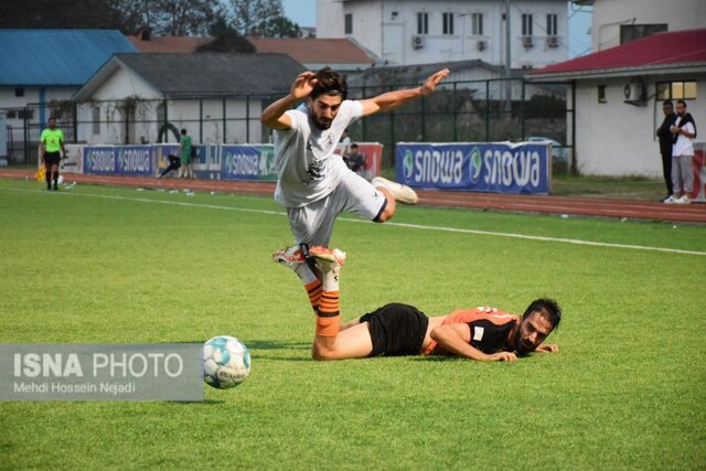 تیم فوتبال شهرداری آستارا ۱۱ امتیازی شد + تصاویر