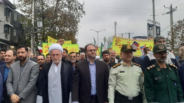 راهپیمایی ۱۳ آبان در شهرهای تالش و رضوانشهر برگزار شد