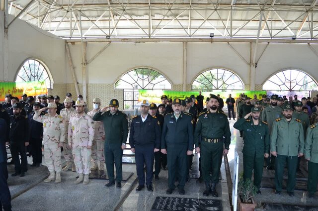 مزار شهدای بندرانزلی گلباران شد