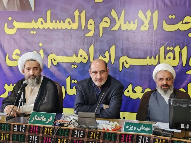 رسالت اصلی امام جمعه دفاع جدی از انقلاب و نظام است