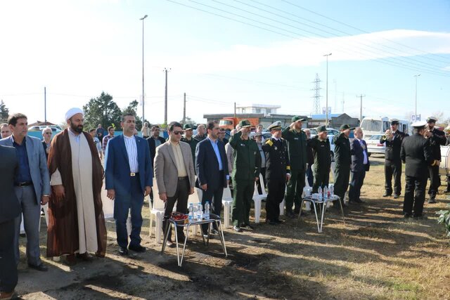 تمثال ۴۳۷ شهید بندرانزلی در معابر اصلی این شهر نصب شد