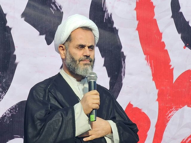 نام حضرت زهرا(س) دنیا را هدایت می کند/ مقاومت پیام فاطمی است