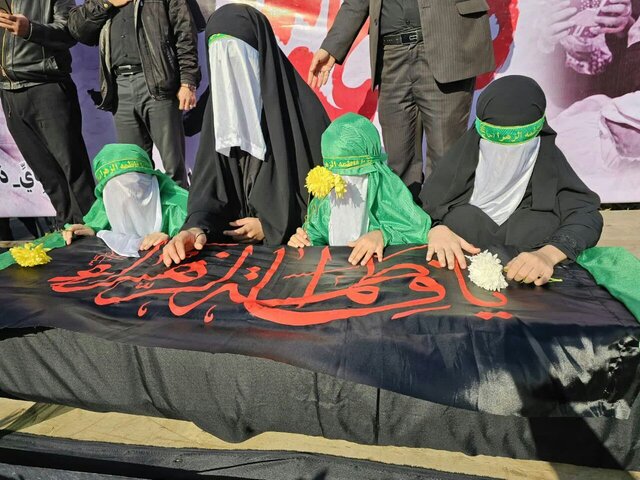 نام حضرت زهرا(س) دنیا را هدایت می کند/ مقاومت پیام فاطمی است