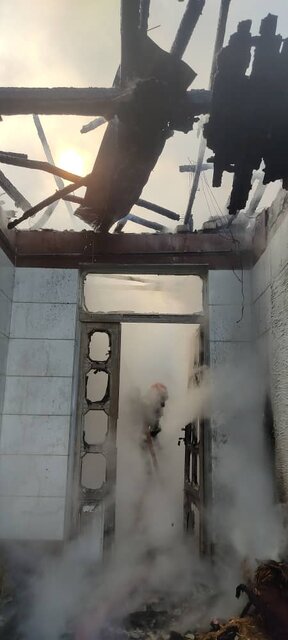 آتشسوزی واحدهای تجاری و مسکونی در بندرانزلی خاموش شد