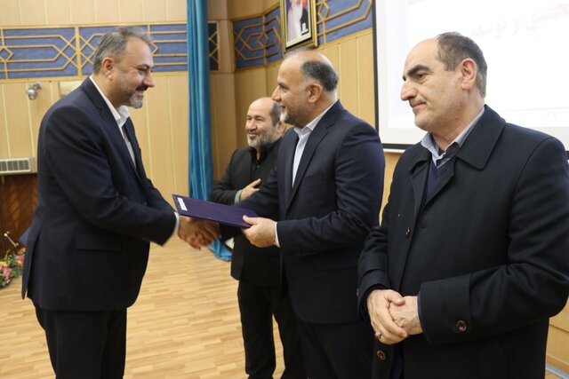 تحقیق و پژوهش یکی از مؤلفههای اقتدار ملی است