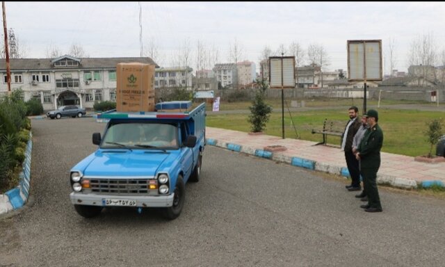 اهدای ۴ فقره جهیزیه به نوعروسان در بندرانزلی