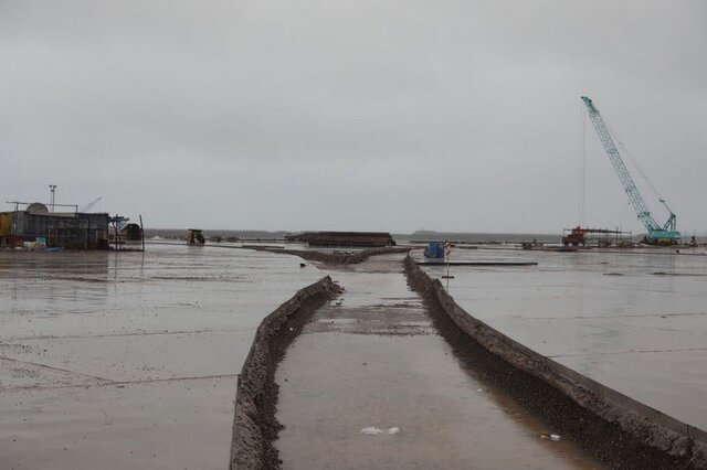 بازدید مشاور رئیس جمهور از طرح ملی اتصال منطقه آزاد انزلی به خط ریل سراسری