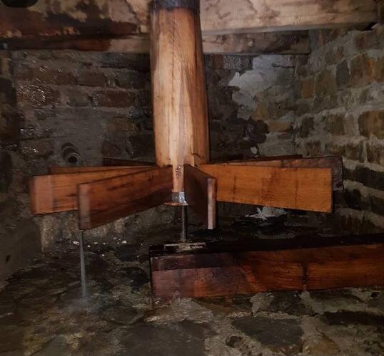 پسر آسیابان، آسیاب را احیا کرد