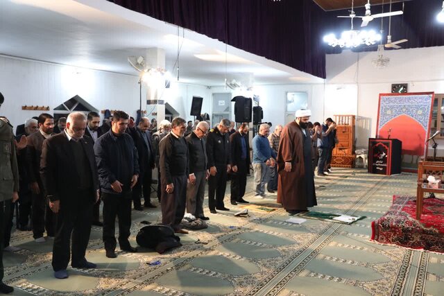 ویژهبرنامه بزرگداشت شهدای محدوده منطقه آزاد انزلی برگزار شد