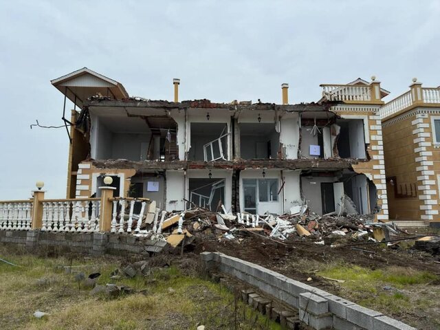 تخریب مجتمع ویلایی غیرمجاز ۱۴۰ میلیارد تومانی