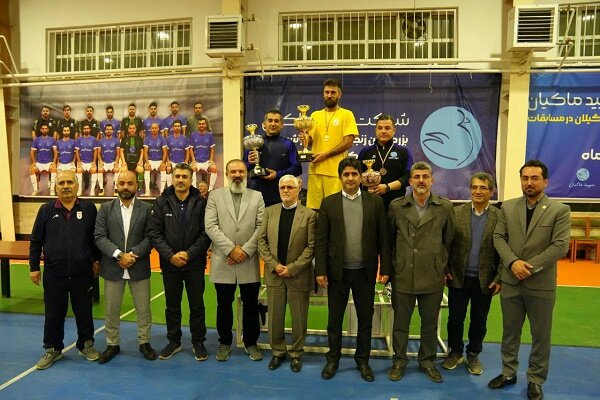 سپید ماکیان به مقام سوم رقابت های فوتسال کارگران کشور رسید