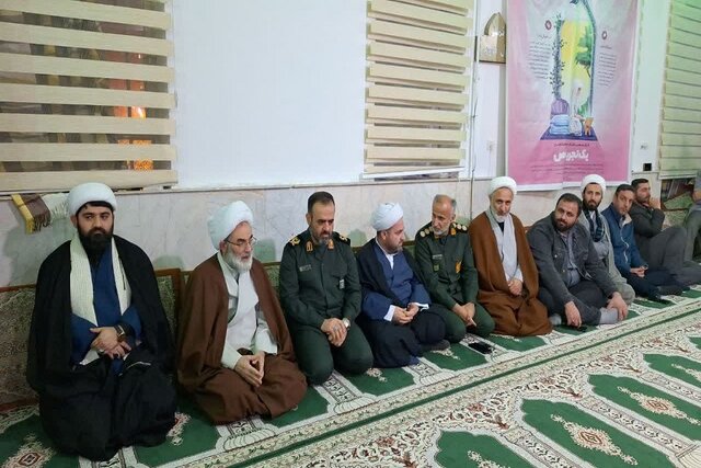 دیدار نماینده ولیفقیه در گیلان با معتکفین رشت + عکس