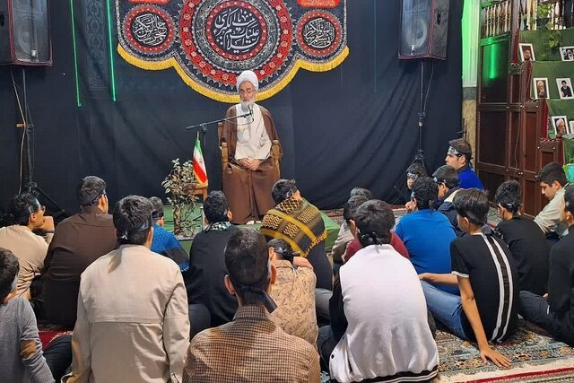 دیدار نماینده ولیفقیه در گیلان با معتکفین رشت + عکس