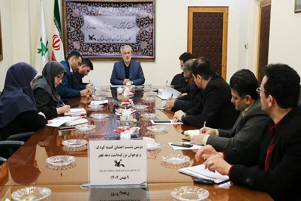 دستاوردهای نظام اسلامی برای آینده سازان تبیین شود دستاوردهای نظام اسلامی برای آینده سازان تبیین شود