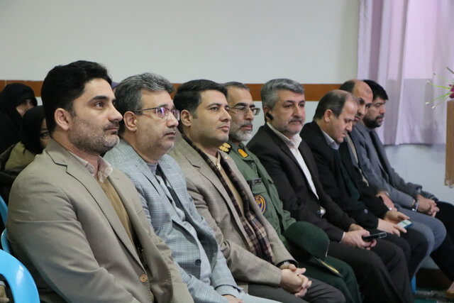 علم و دانش سرلوحه فعالیتهای نظام اسلامی است