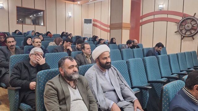 اقامه نماز جماعت در سواحل