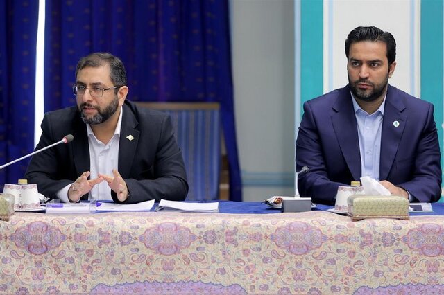 راهاندازی بورس بینالملل در مناطق آزاد گامی در راستای تحقق اقتصاد مقاومتی