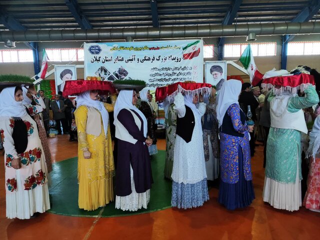 مدیران برای رفع محرومیت روستایی و عشایری تلاش کنند