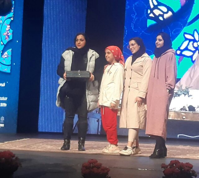 معرفی میرزا کوچک خان جنگلی به کودکان با تئاتر کاغذی