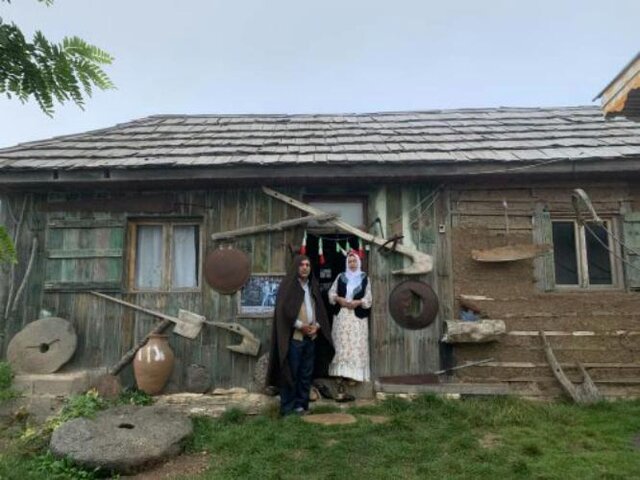 بر بلندای قلعه صلصال تا سورتمه سواری در جنگل های سیاه داران