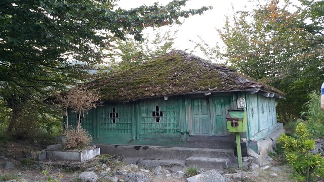 بر بلندای قلعه صلصال تا سورتمه سواری در جنگل های سیاه داران