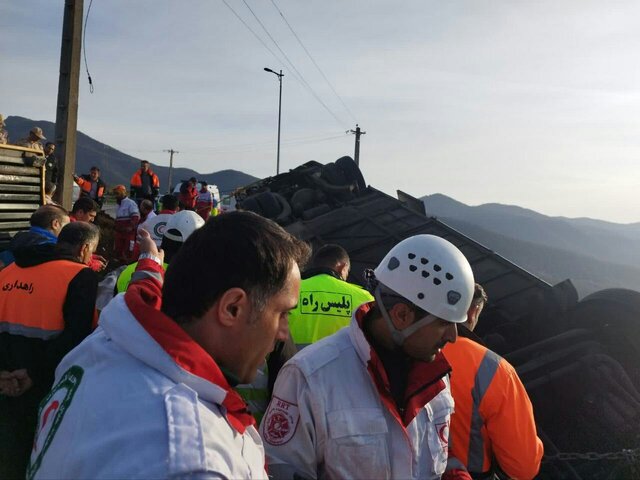 ۵ فوتی و ۱۸ مصدوم در حادثه واژگونی اتوبوس در گیلان
