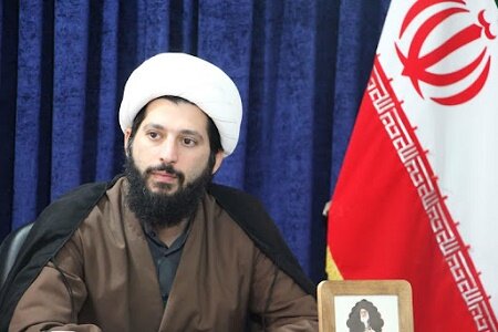 به دنبال احیای حرکت های مردمی انقلابی هستیم به دنبال احیای حرکت های مردمی انقلابی هستیم