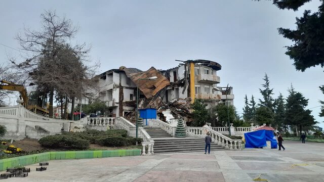 ساختمانهای قدیمی؛ فرصتی که بندرانزلی را تهدید میکند