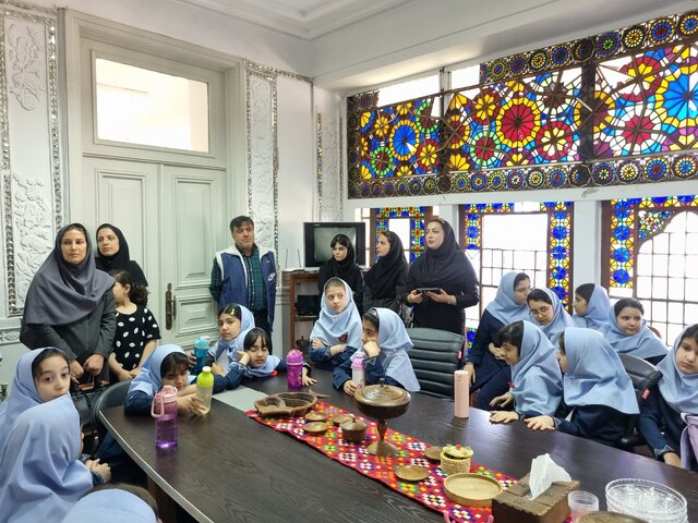 بازخوانی هویتهای معماری رشت برای دانشآموزان