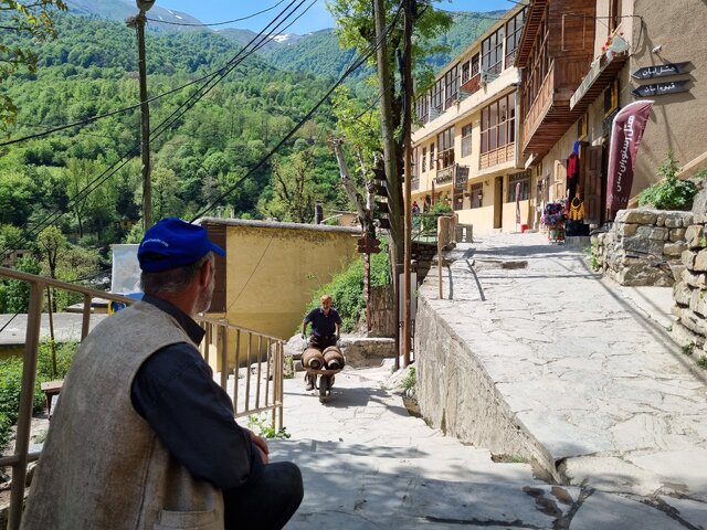 دبستان شهر تاریخی ماسوله با کمتر از ۱۰ دانش آموز