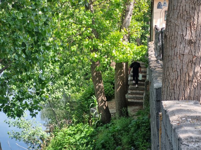 آلودگی چشمه شیرین رشت و آبی که همچنان مصرف می شود