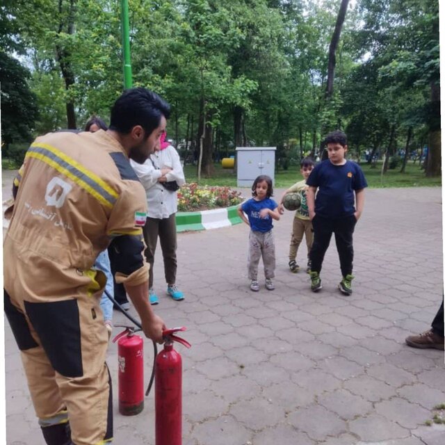 ارتقاء ایمنی اهالی رشت با آموزش در پارکها و بوستانها