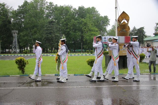 شهید کاروان به گیلان بازگشت/ مراسم وداع زیر باران