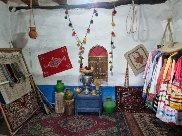 نمونهای از معماری خانههای «دارفلکی» در رشت