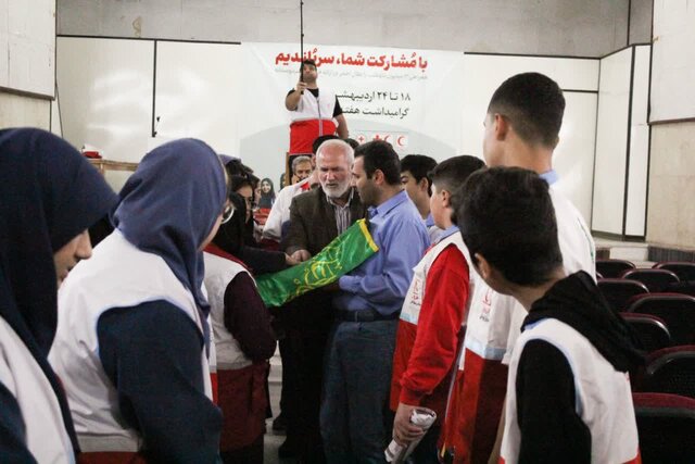 ۲ تیم دادرس بندرانزلی تجلیل شدند