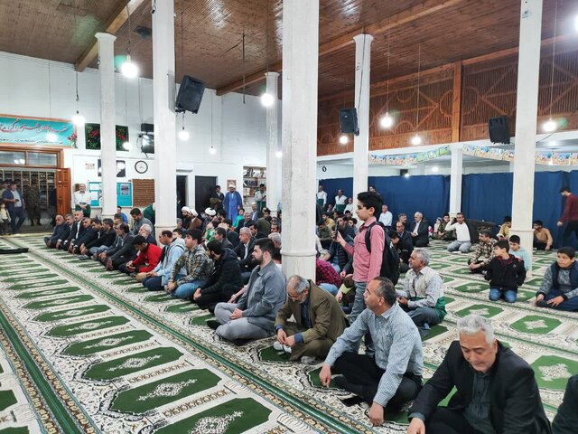 وجود خادمین رضوی اهل سنت و شیعه در تالش از بزرگترین برکات محبت معصومین(ع)