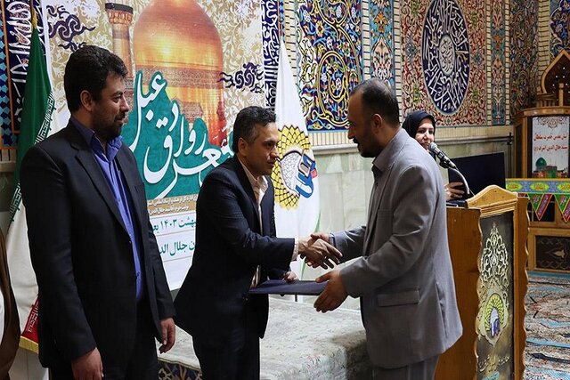 شب شعر «رواق دعبل» در حرم مطهر سید جلال الدین اشرف(ع) برگزار شد