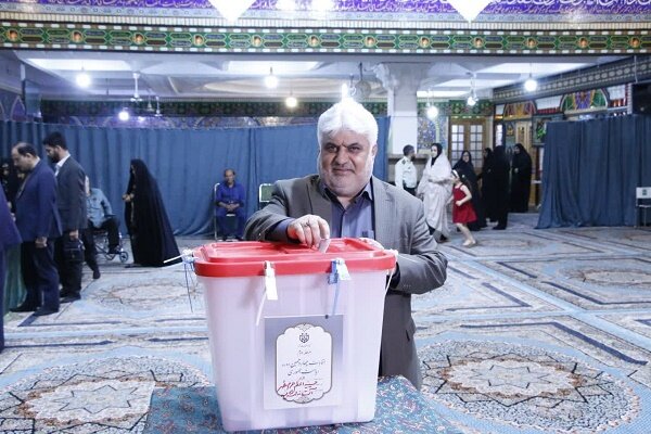 شاهد خلق حماسه مشارکت در انتخابات هستیم شاهد خلق حماسه مشارکت در انتخابات هستیم