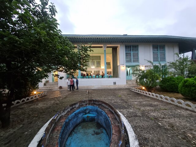 نمایشگاه «نیمه شب در بیشه ساحران آش میپزند» گشایش یافت